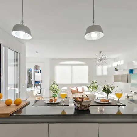 Amplio Y Luminoso En 1 Linea Playa Marbella