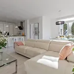 Apartmán Amplio Y Luminoso En 1 Linea Playa Marbella